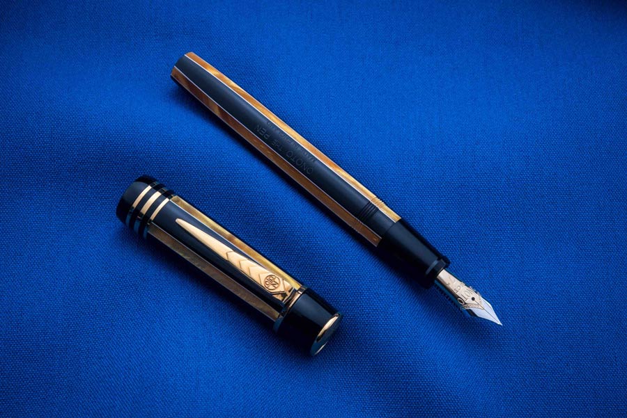 Shakespeare Black & Gold Pinstripe