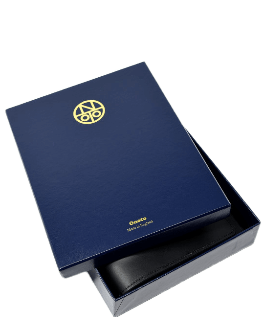 Onoto-organiser-black-box-transparent-aspect-ratio-4×5