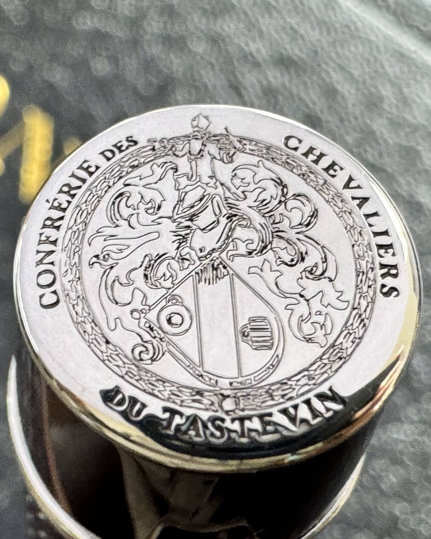 Bespoke Wine Club Pen