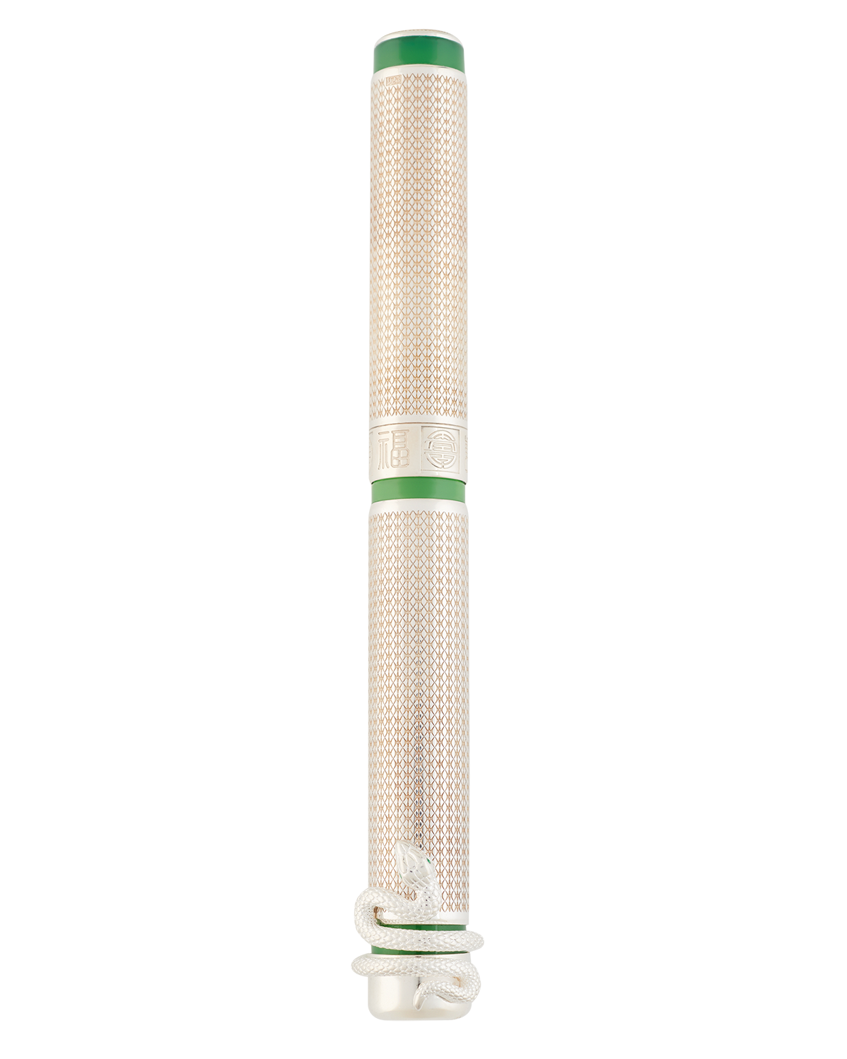 NY-Silver-23-aspect-ratio-4-5