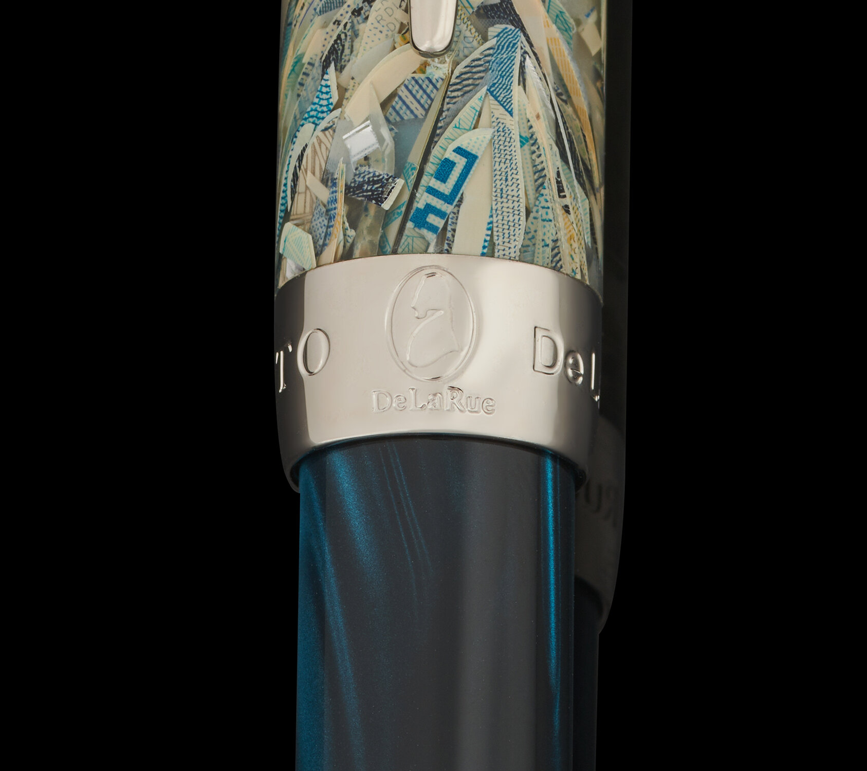 The De La Rue SAFEGUARD® Pen Scholar Edition